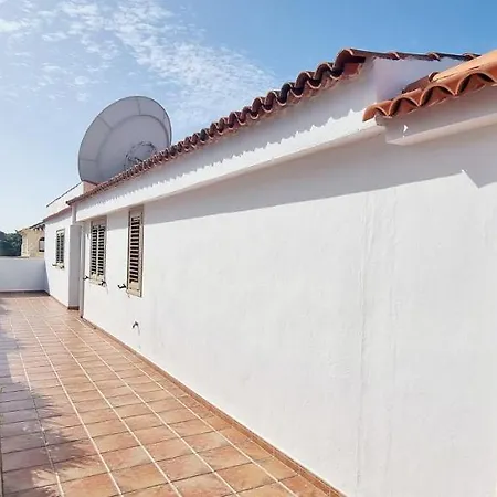 Готель Oleandra