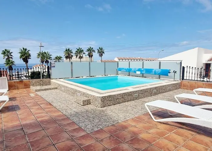 Готель Oleandra